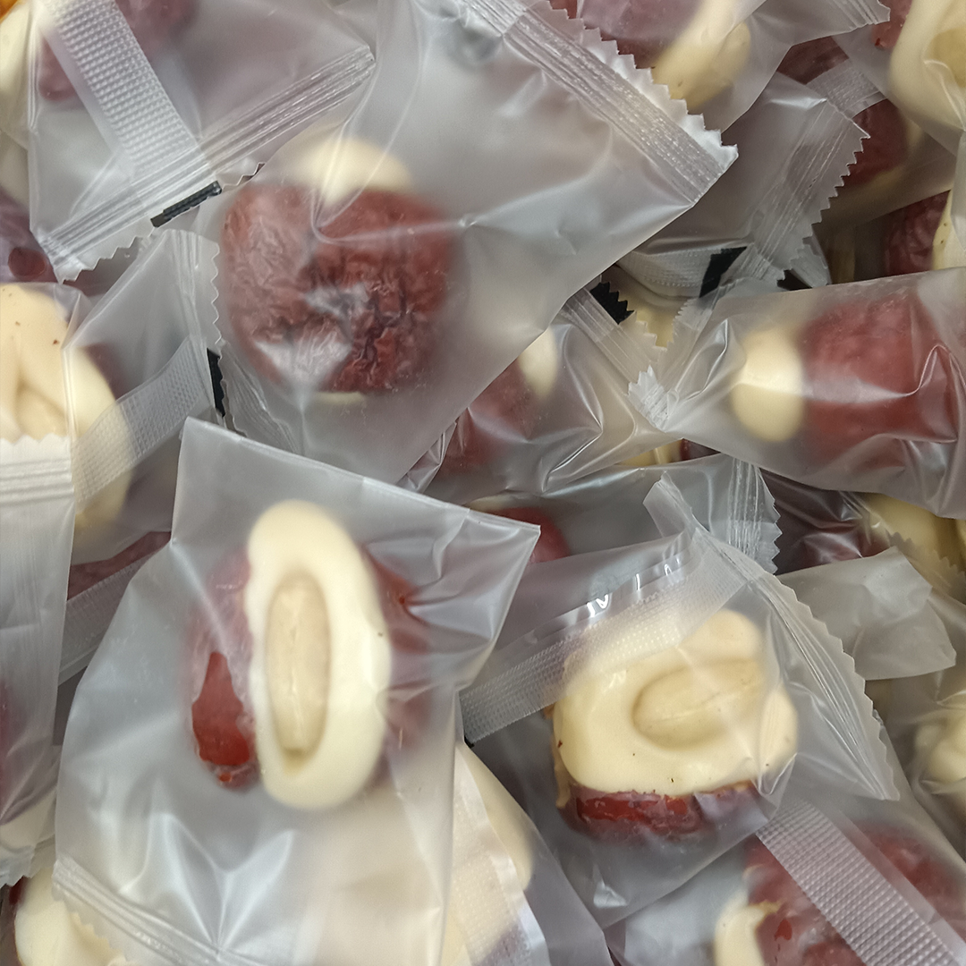 優_紅棗牛軋每個9元