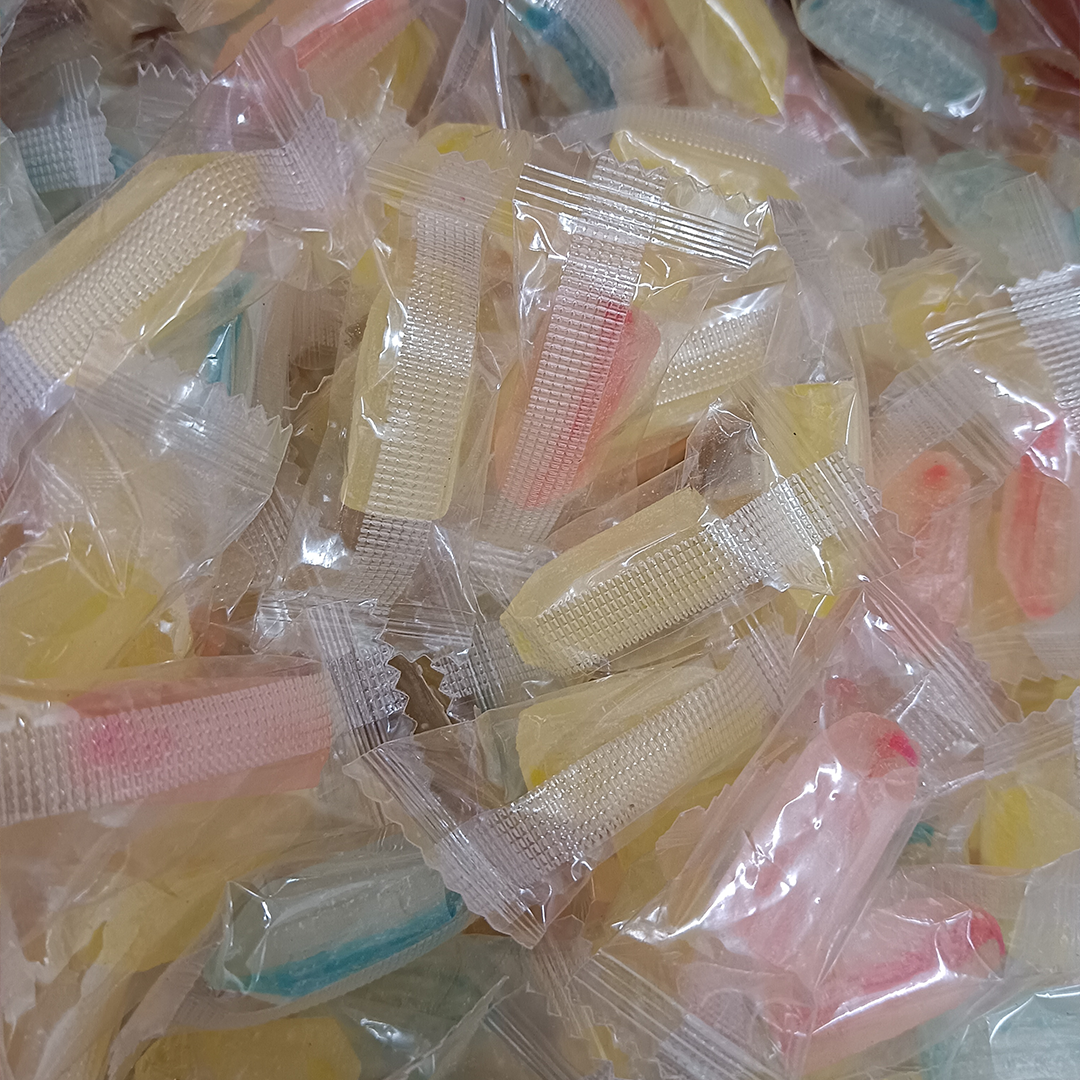 新巧鉛筆造型綜合水果風味糖(每斤130元)